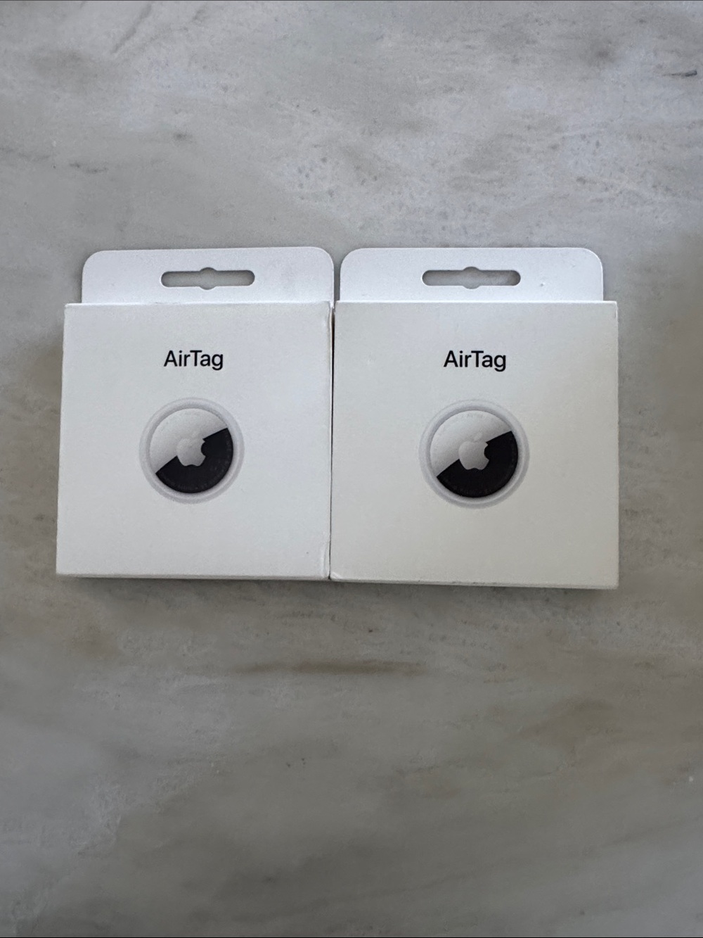 Apple AirTag 2-Pack - White